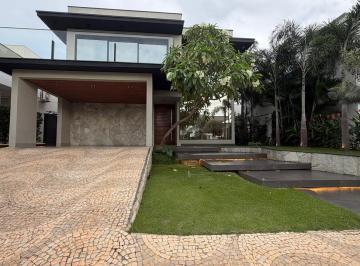 Casa · 300m² · 4 Quartos · 4 Vagas · Sobrado à Venda - Mirante do Lago | Palmas - TO