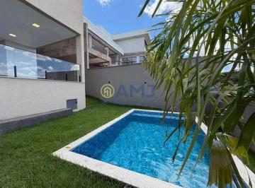 Casa · 232m² · 3 Quartos · 4 Vagas · Casa à Venda no Condomínio Vale Verde