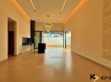 Casa · 169m² · 3 Quartos · 4 Vagas · Viva a Elegância Italiana em Goiânia: Casa Térrea de 169m² no Condomínio Villagio Toscana