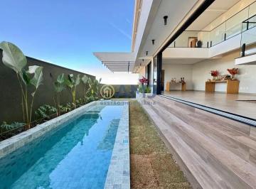 Casa · 27379m² · 3 Quartos · 4 Vagas · Sobrado no Jardins Nápoles com 3 suítes plenas