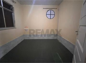 Casa · 30m² · 1 Quarto · CASA DE VILA OSWALDO CRUZ