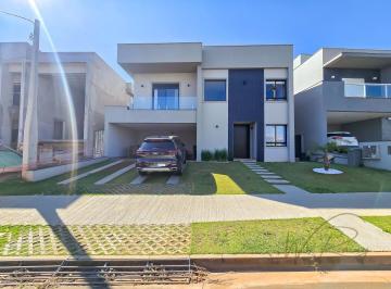 Casa · 228m² · 3 Quartos · 4 Vagas · Casa de Condomínio para venda em Santa Rosa de 228.00m² com 3 Quartos, 3 Suites e 4 Garagens