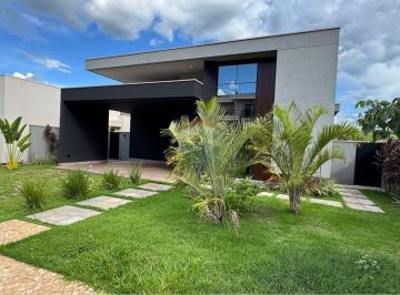 Casa · 270m² · 3 Quartos · Casa de Condomínio para alugar em Residencial E Empresarial Alphaville de 270.00m² com 3 Quartos e 6