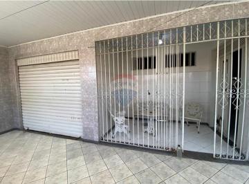 Casa · 180m² · 3 Quartos · 1 Vaga · Casa na Farolândia, Augusto franco em Aracaju!