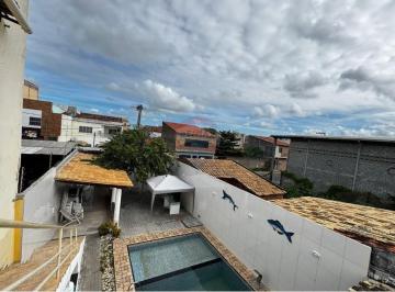 Casa · 160m² · 3 Quartos · 2 Vagas · Casa com Piscina + Ponto Comercial em Funcionamento – Barra dos Coqueiros/SE - REMAX