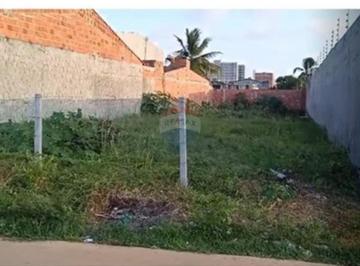 Terreno · 400m² · "Terreno Versátil na Praia, 400m², Barra Coqueiros"