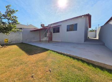Casa · 124m² · 3 Quartos · 4 Vagas · CASA EM LOTE INTEIRO PROXIMO APARECIDA SHOPPING SETOR MARISTA SUL APARECIDA DE GOIÂNIA 3 QUARTOS SEN