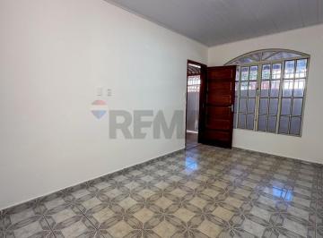Casa · 120m² · 3 Quartos · 2 Vagas · Casa Contemporânea no Centro de Paranoá à Venda!