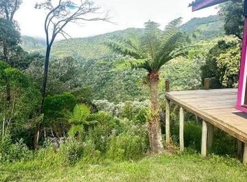 Rural · 100000m² · 2 Quartos · 1 Vaga · Sítio à venda no bairro Interior - Urubici/SC