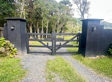 Rural · 100000m² · 2 Quartos · 1 Vaga · Sítio à venda no bairro Interior - Urubici/SC