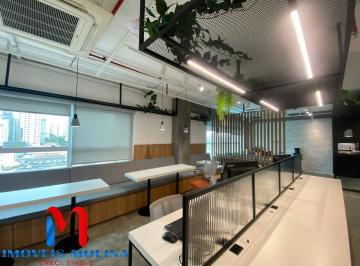 Comercial · 117m² · 3 Vagas · Sala Comercial para alugar em Centro de 117.00m² com 3 Garagens