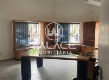 Comercial · 55m² · 1 Quarto · 1 Vaga · Prédio Comercial para alugar em Centro de 55.00m² com 1 Quarto, 1 Suite e 1 Garagem