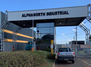 Comercial · 700m² · 1 Quarto · 8 Vagas · Prédio Comercial para alugar em Parque São Jorge de 700.00m² com 1 Quarto, 1 Suite e 8 Garagens