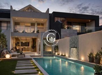 Casa · 260m² · 3 Quartos · 3 Vagas · Casa com 3 dormitórios à venda, 260 m² por R$ 3.500.000 - Barra da Tijuca - Rio de Janeiro/RJ