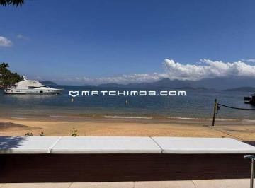 Casa · 500m² · 6 Quartos · 3 Vagas · Casa pé na areia no Villas do Tanguá em Angra dos Reis