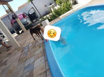 Casa · 300m² · 2 Quartos · 2 Vagas · Excelente casa grande com piscina a venda em Extremoz/RN