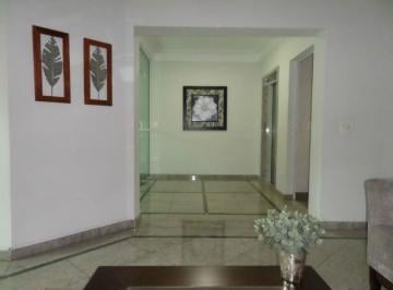 Apartamento · 400m² · 1 Quarto · 4 Vagas · Apartamento para venda em Centro de 400.00m² com 1 Quarto, 3 Suites e 4 Garagens