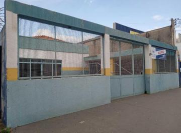 Casa · 217m² · 3 Quartos · 1 Vaga · Casa para alugar em Centro de 217.00m² com 3 Quartos, 1 Suite e 1 Garagem