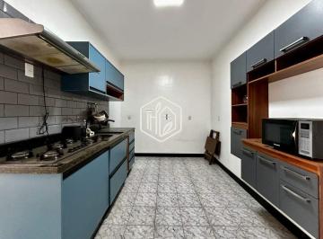 Casa · 71m² · 2 Quartos · 2 Vagas · Casa para alugar em Jardim São Marcos de 71.31m² com 2 Quartos, 1 Suite e 2 Garagens