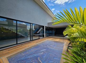 Casa · 228m² · 4 Quartos · 4 Vagas · Casa de Condomínio para venda em Samambaia Parque Residencial de 228.00m² com 4 Quartos, 4 Suites e 