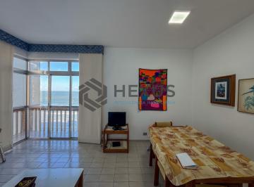 Foto · Apartamento frente mar com varanda e vista mar na Praia das Pitangueiras, Guaruj