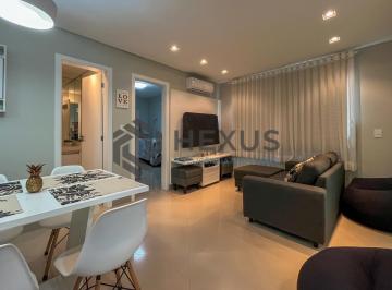 Foto · Apartamento reformado com varanda gourmet e lazer na Praia das Pitangueiras, Gua
