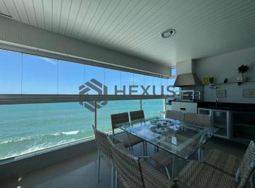 Foto · Apartamento reformado frente mar com varanda gourmet e lazer completo na Praia d
