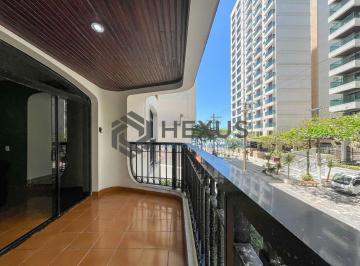 Foto · Apartamento com varanda e vista mar na quadra mar da Praia das Pitangueiras, Gua