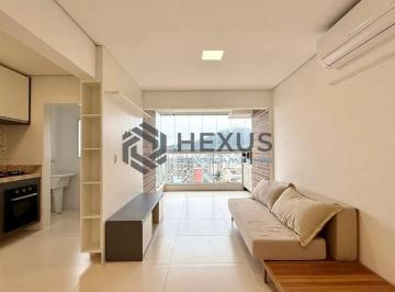 Foto · Apartamento com varanda gourmet vista mar e lazer a 350m da praia na Enseada, Gu
