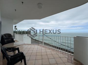 Foto · Apartamento frente mar com varanda e vista mar na Praia das Pitangueiras, Guaruj