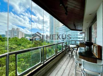 Foto · Apartamento com varanda gourmet vista mar e lazer na beira mar da Praia do Tombo