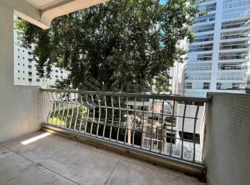 Foto · Apartamento frente rua com varanda e vista livre na Praia das Pitangueiras, Guar