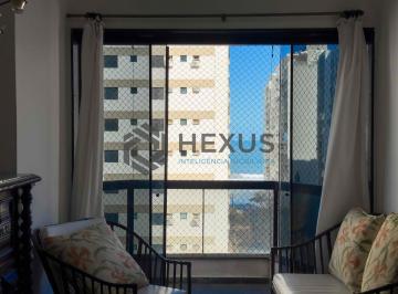 Foto · Apartamento com varanda, vista mar, 2 quadras da Praia das Pitangueiras, Guaruja