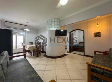 Foto · Apartamento reformado e mobiliado a uma quadra da Praia das Pitangueiras de 2 qu