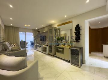Foto · Apartamento reformado com varanda gourmet e lazer na Praia das Pitangueiras, Gua
