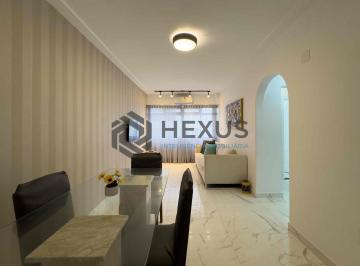 Foto · Apartamento reformado e mobiliado a duas quadras da Praia das Pitangueiras, Guar