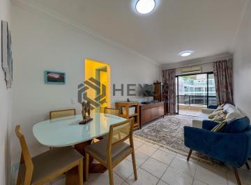 Foto · Apartamento com varanda e lazer a duas quadras da Praia das Pitangueiras, Guaruj