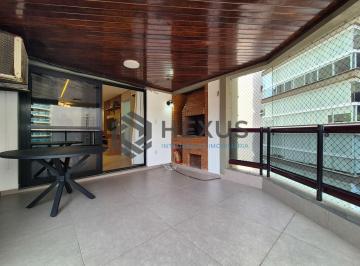 Foto · Apartamento reformado com varanda gourmet e vista mar na beira mar da Praia das