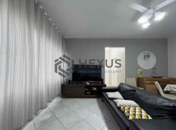 Foto · Apartamento reformado e mobiliado na quadra mar da Praia das Pitangueiras, Guaru