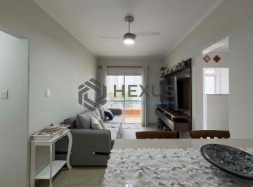 Foto · Apartamento com varanda e vista mar a duas quadras da Praia das Pitangueiras, Gu