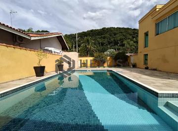 Foto · Casa com varanda e lazer na região do Jardim Albamar no Balneário Praia do Perna