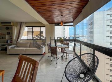 Foto · Apartamento com varanda vista mar e lazer na beira mar na região do Morro do Mal