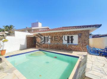 Foto · Casa plana com piscina, área gourmet e edícula a venda na Praia do Guaiuba, Guar
