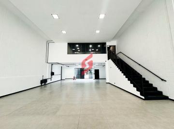 Comercial · 374m² · 4 Quartos · 2 Vagas · Loja / Salão em Centro - Sorocaba