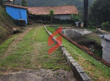 Rural · 138m² · 3 Quartos · 6 Vagas · Chácara Em Mairinque Á Venda