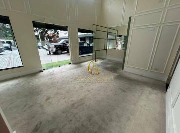 52c3ea099631e08b5228d0431ae5a74c2ad61416 · Loja para Locação no Boulevard Rio Branco | 42m² + Quintal Privativo | Alto Fluxo de Pessoas.