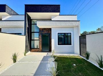 25281383_4.jpg · Casa de esquina com piscina e amplo terreno