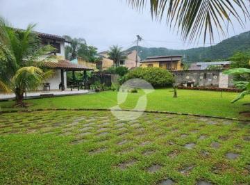 db554c1e8acd83208fc70fdd57a805c9625423cc · Casa com 3 dormitórios à venda, 215 m² por R$ 1.700.000,00 - Itaipu - Niterói/RJ