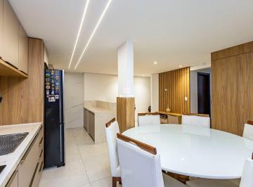 Casa · 175m² · 4 Quartos · 3 Vagas · Sobrado triplex com 4 quartos à venda no Capão Raso em Curitiba