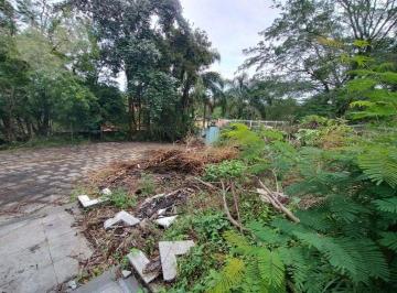 c5c3621e250afe2a43e06fd97a1a7585d9e75177 · Terreno espetacular em localização privilegiada! Ao lado do Horto Florestal Municipal de Itaipu